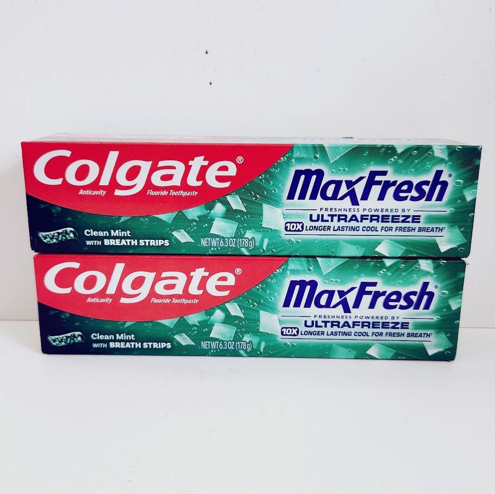⭐4/$15 Colgate Max Fresh Whitening Toothpaste with Breath Strips Clean Mint